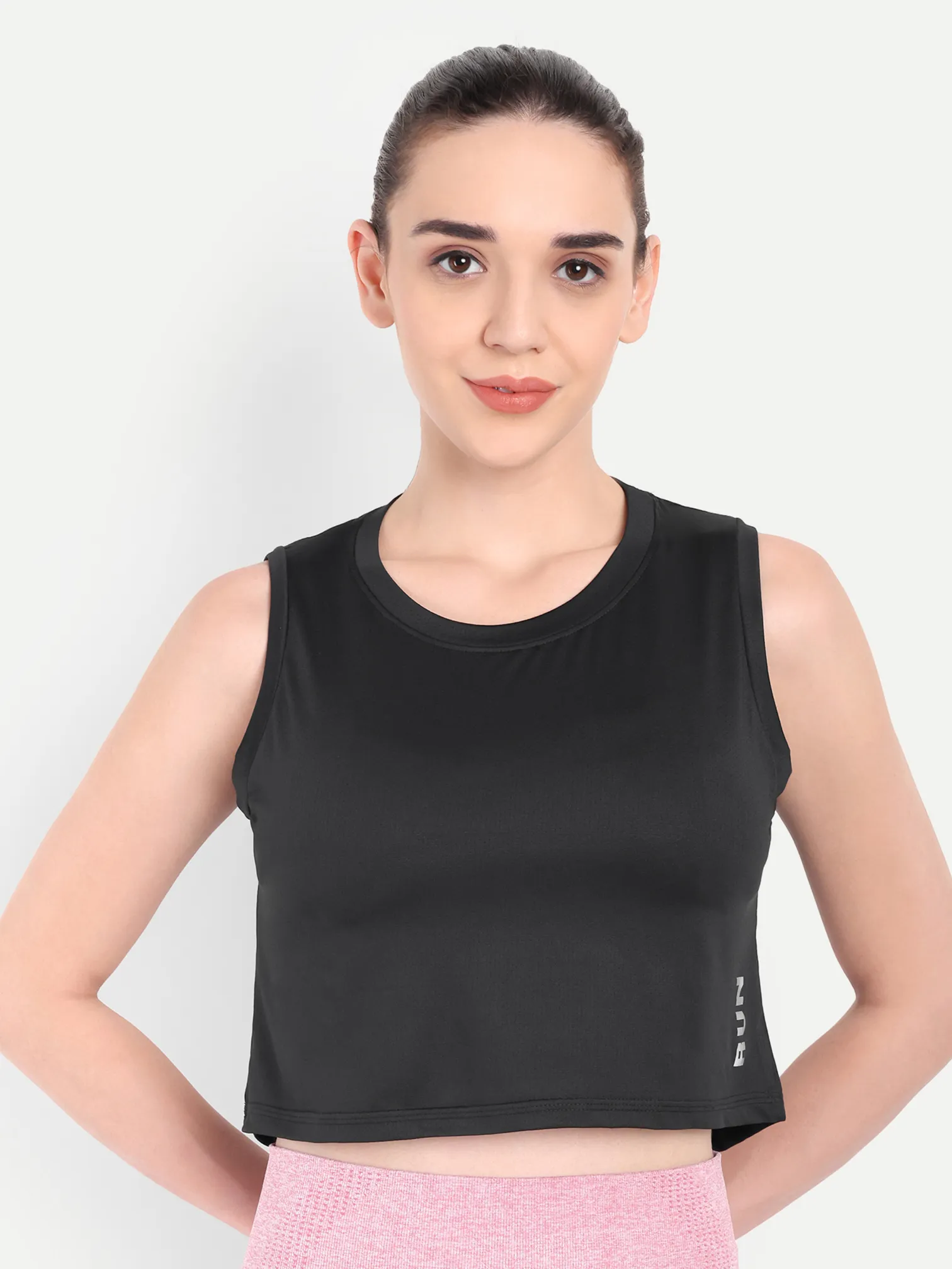 ecomm female shoot